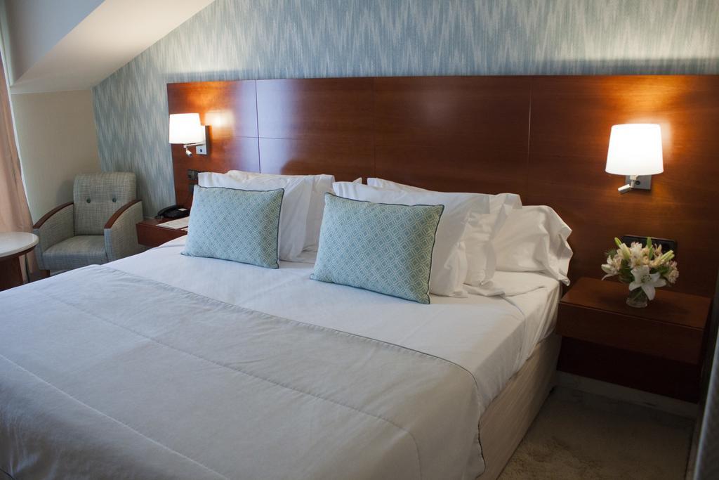 Hotel Carlos I Silgar Sanxenxo Exteriör bild